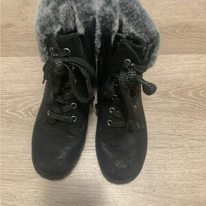 Dolce Vita Girl  Black Fur-Lined Boots